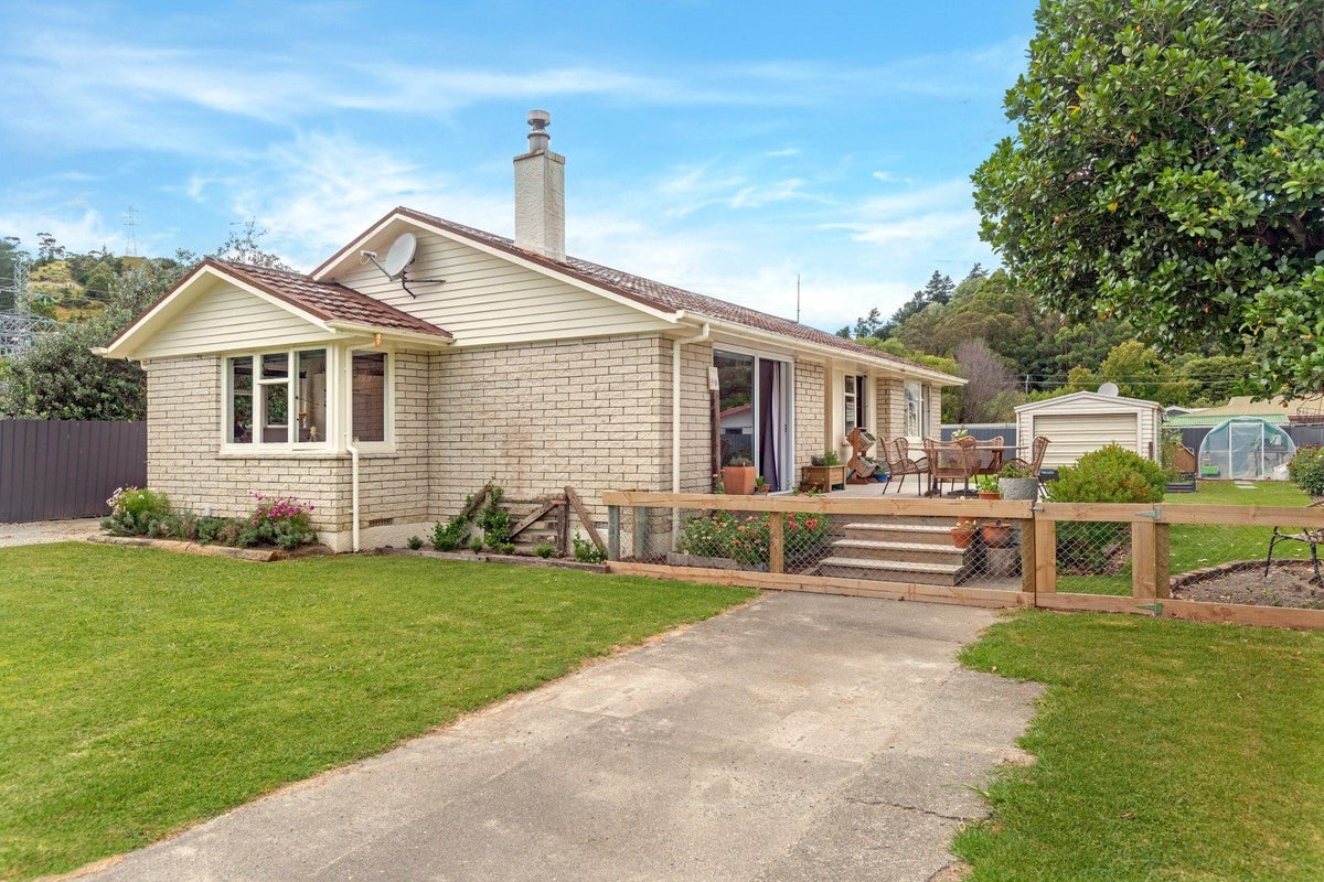 50 Massey Road, Mangapapa, Gisborne - Carousel 1