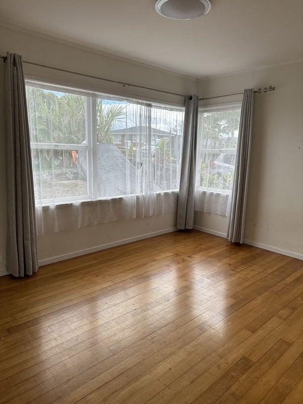 54 TARGET Road, Totara Vale , Auckland  - Carousel 2