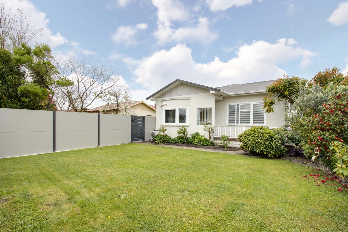 504 Grove RD, Mayfair, Haumoana - Carousel 19