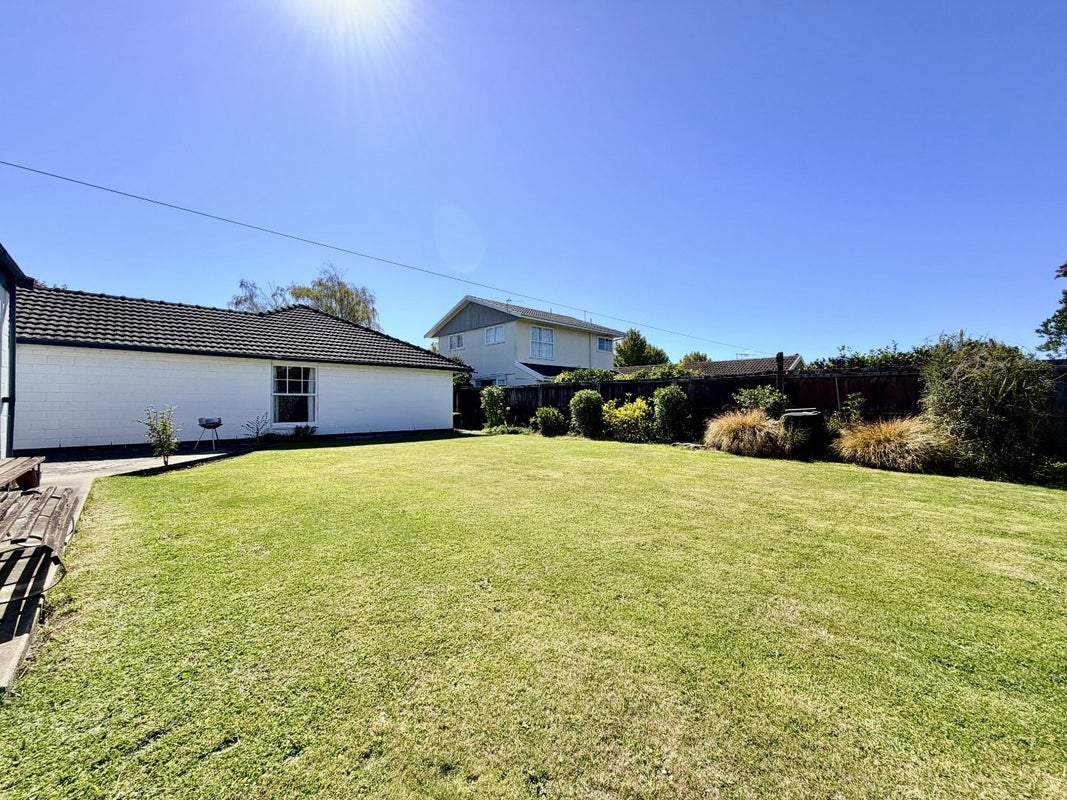 17 Glenside Avenue, Ilam, Christchurch - Carousel 17