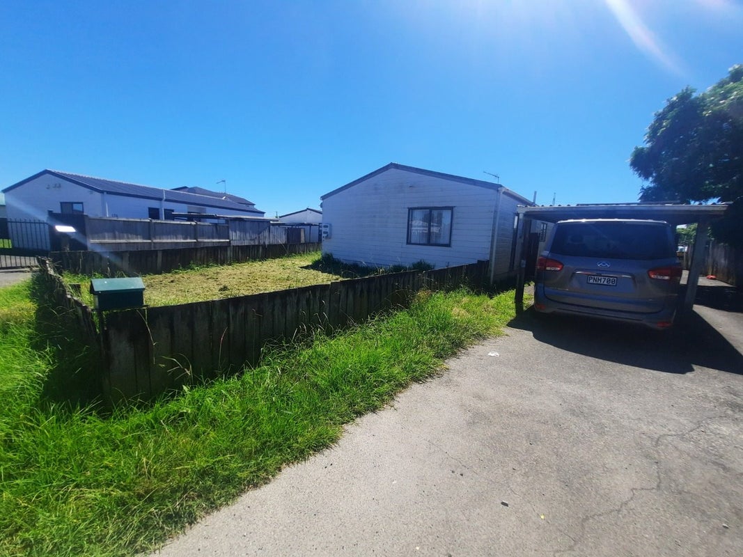 11A Clarice Place, Takanini, Auckland - Carousel 1