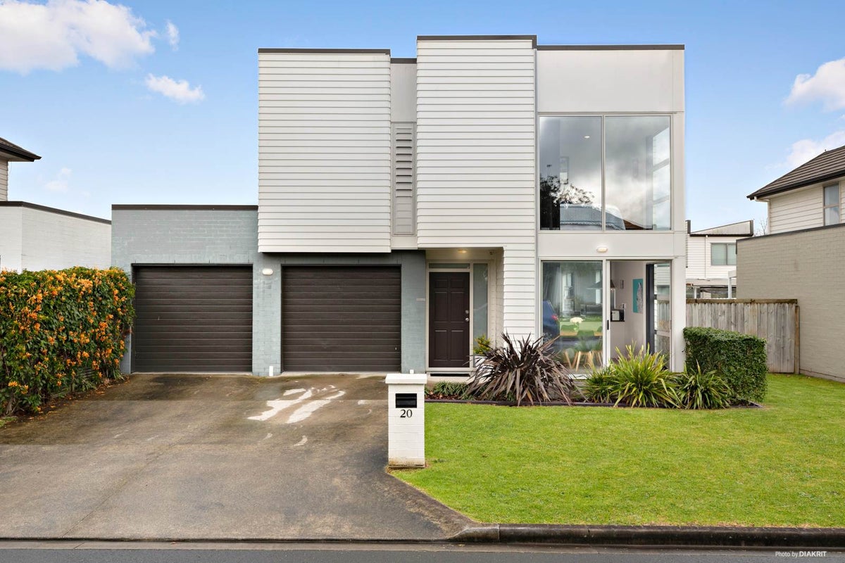 20 McGinty Street, Takanini, Auckland - Carousel 1