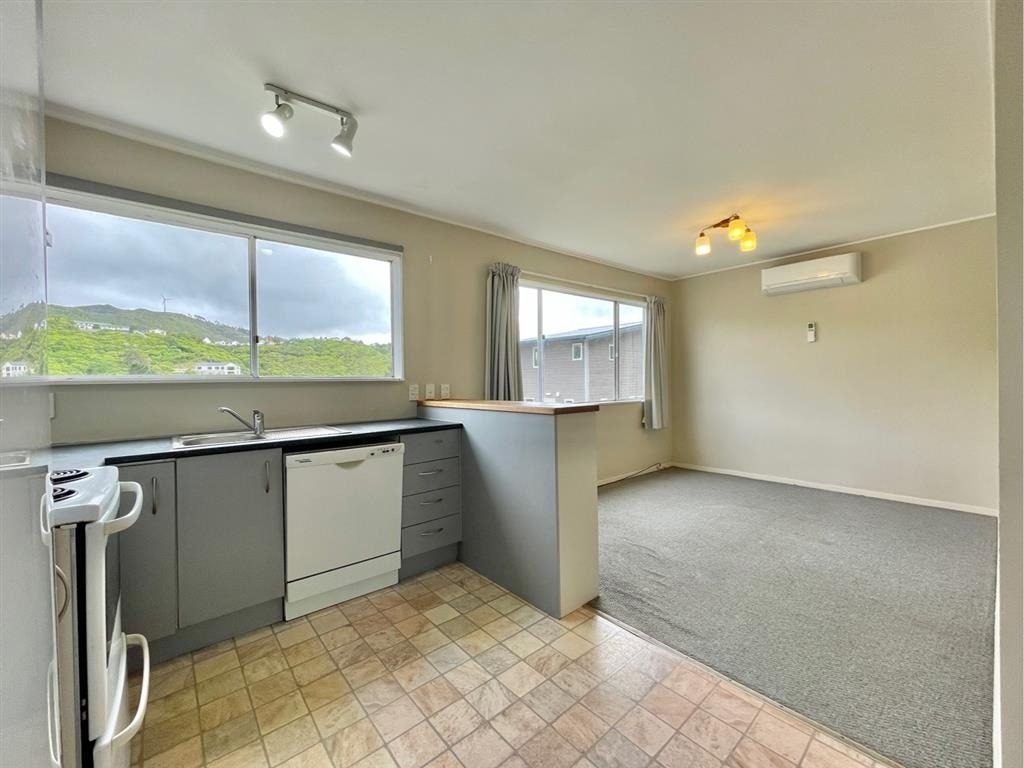 22 Vancouver Street, Kingston, Wellington - Carousel 1