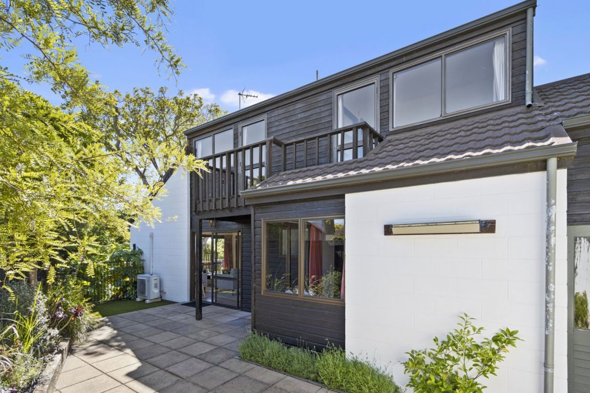 1/28 Abberley Crescent, St Albans, Christchurch - Carousel 2