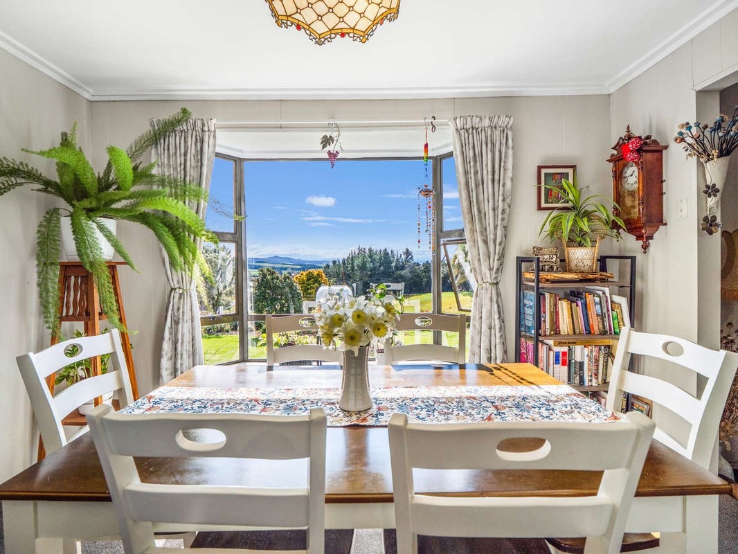 18 Troup Street, Oamaru - Carousel 2