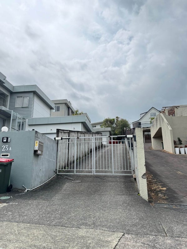 23 Comins Crescent, Mission Bay, Auckland - Carousel 1