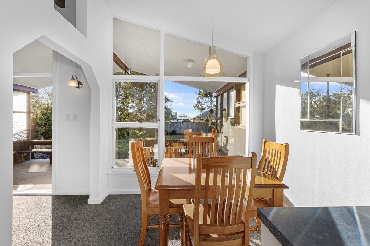 174 Beach Road, North New Brighton, Christchurch - Carousel 2