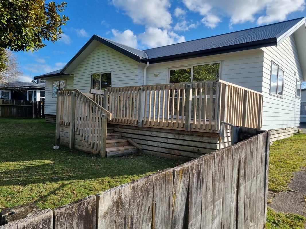 64 Edmund Road, Mangakakahi , Rotorua - Carousel 1