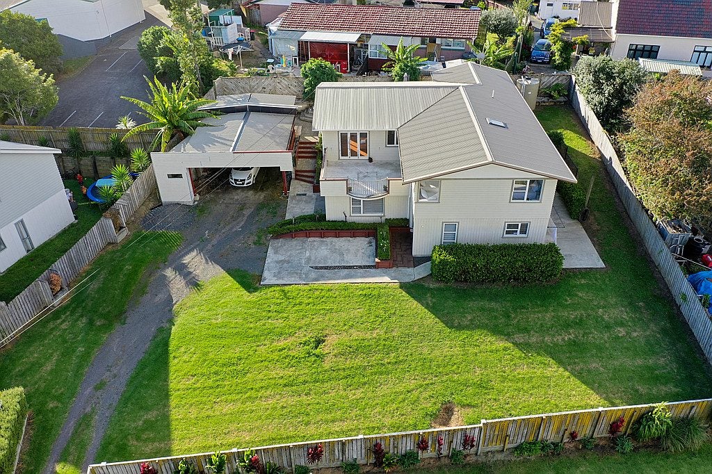 27A Clements Street, Otahuhu, Auckland - Carousel 2