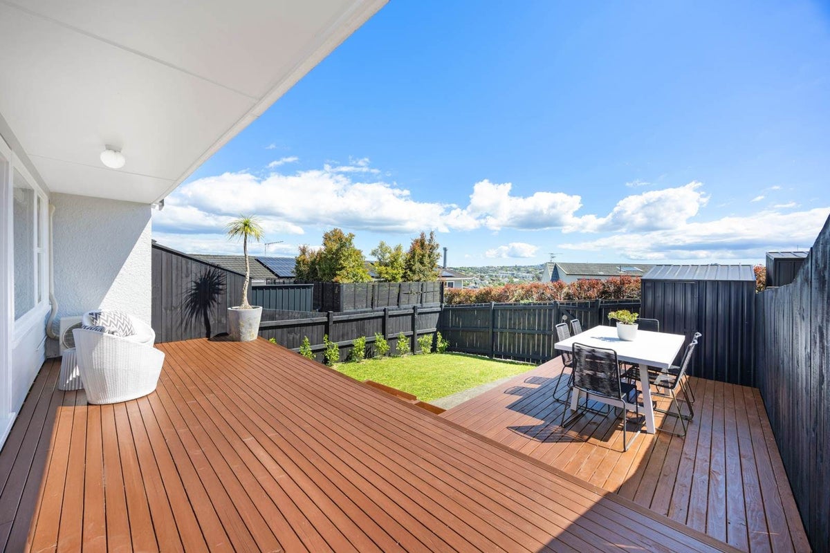 3/7 Colenso Place, Mission Bay, Auckland - Carousel 2