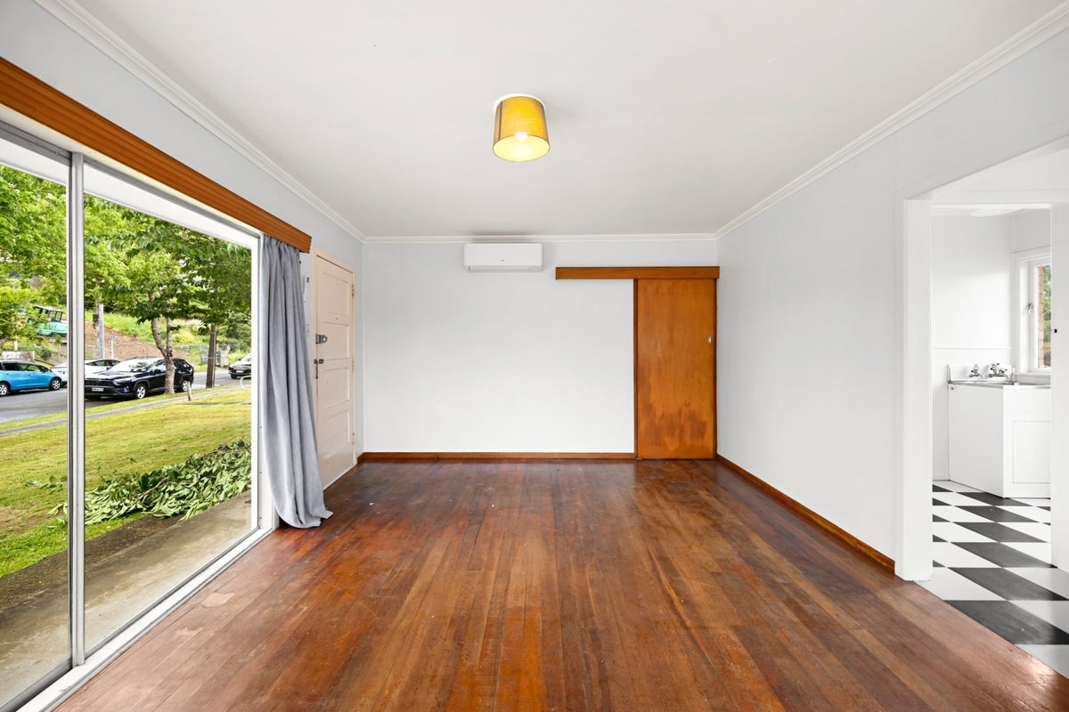 92 Aurora Terrace, Hillcrest, Hamilton - Carousel 11