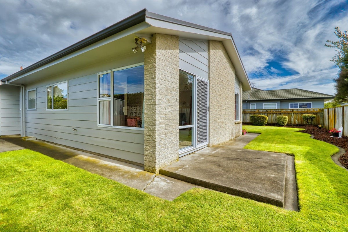 117 Avondale Road, Greenmeadows, Napier - Carousel 2