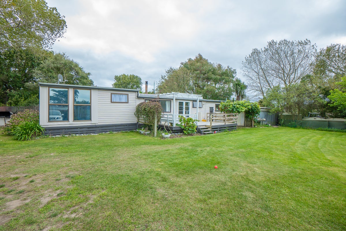23 Stopbank Road, Milford - Carousel 1