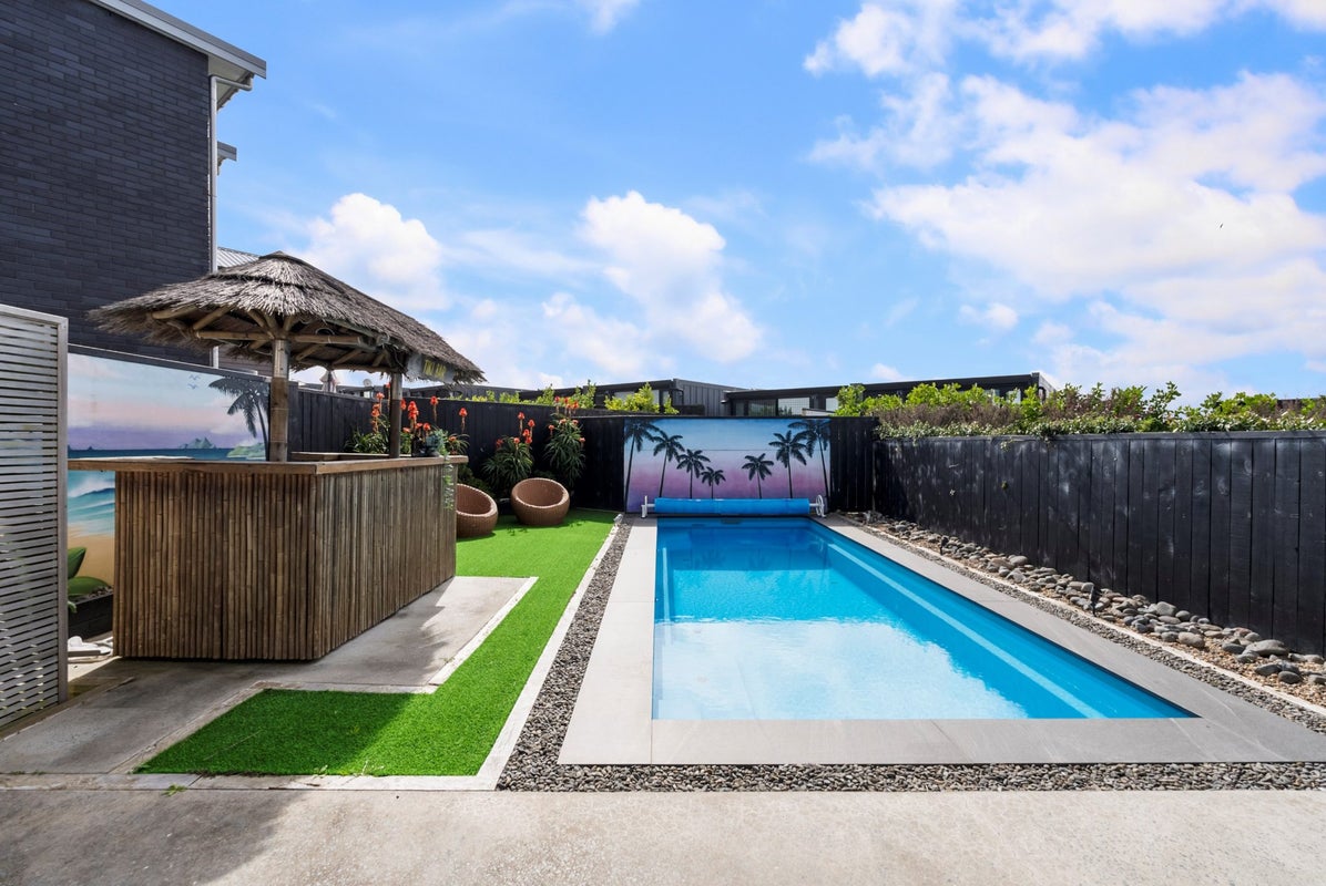 4 Whiri Lane, Hobsonville, Auckland - Carousel 1