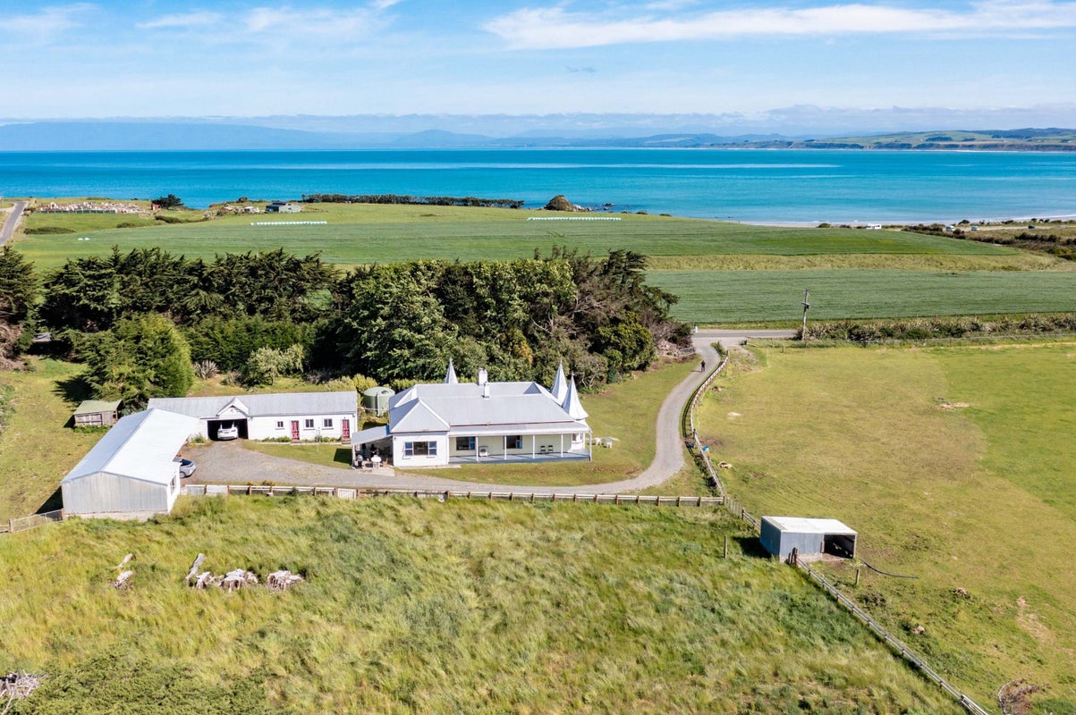 95 Frentz Road, Riverton - Carousel 1