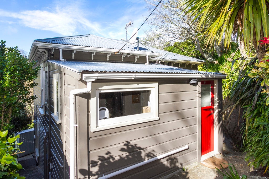 32 Northland Road, Northland, Wellington - Carousel 2