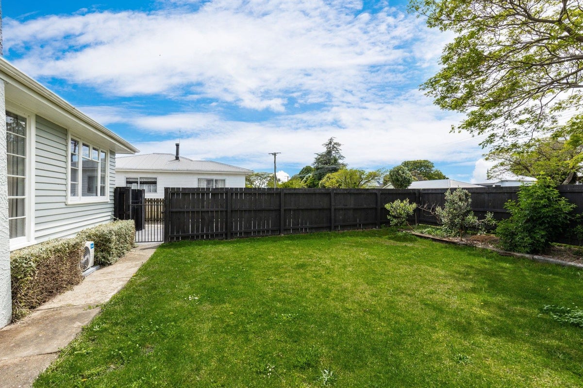 3 Lane Street, Islington, Blenheim - Carousel 21