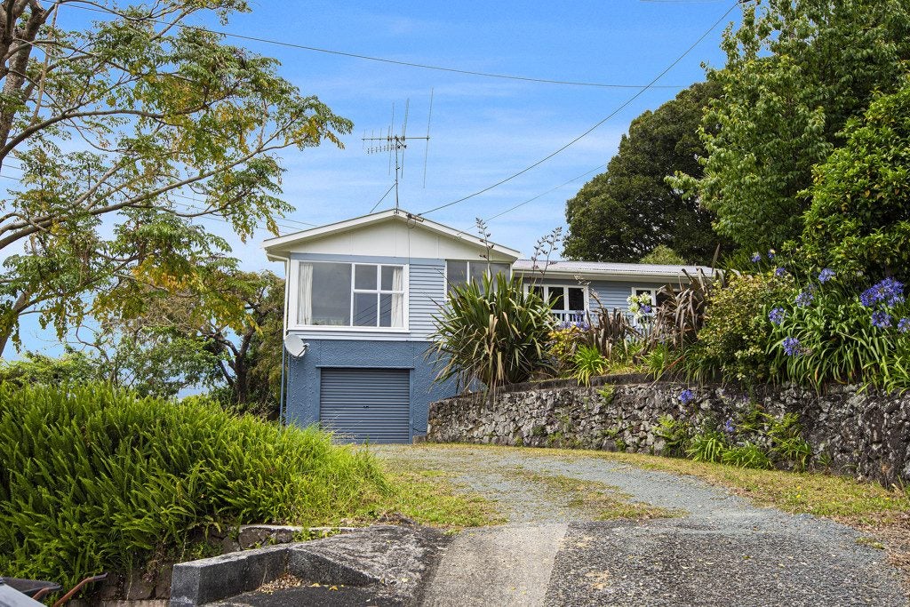 50 Tuatara Drive, Kamo, Whangarei - Carousel 1