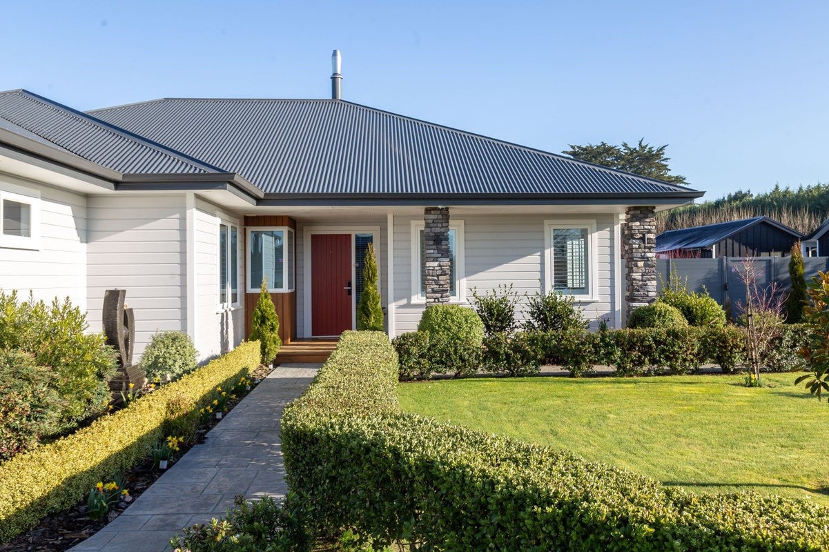 31 Westwood Avenue, Greytown - Carousel 1