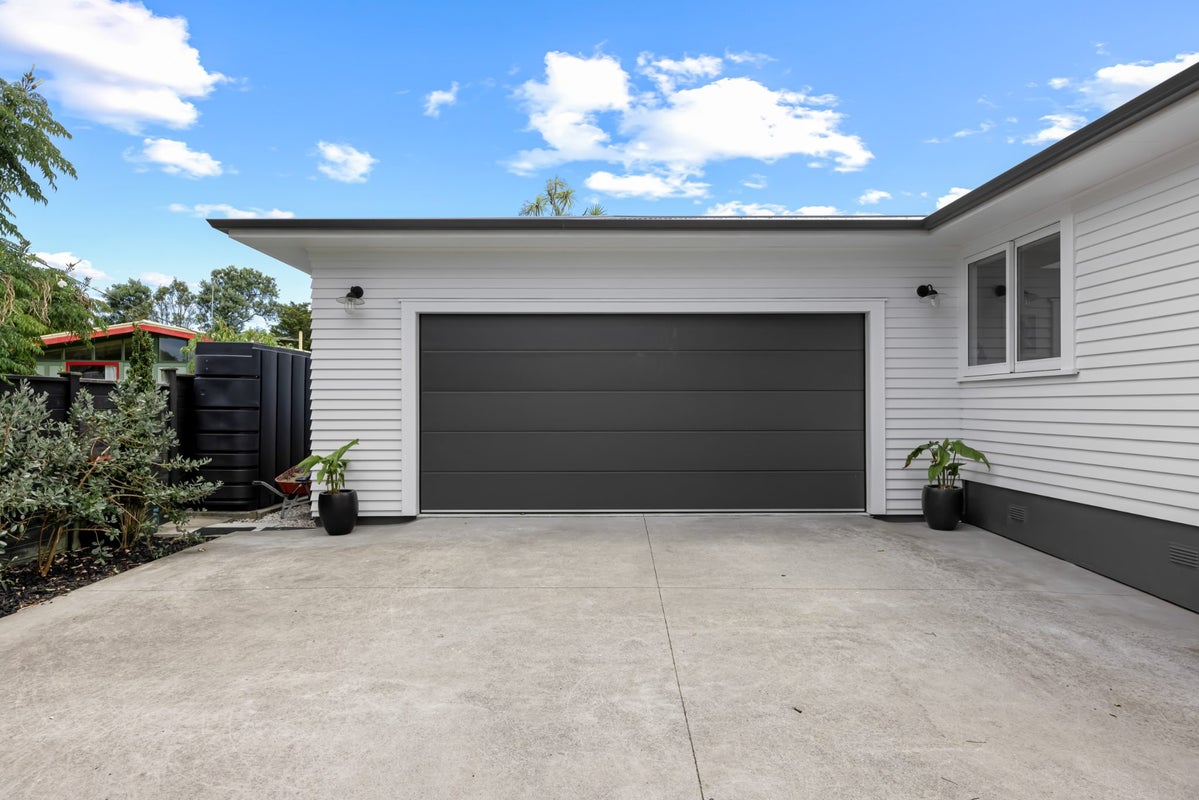70 Glenvar Road, Torbay, Auckland - Carousel 21