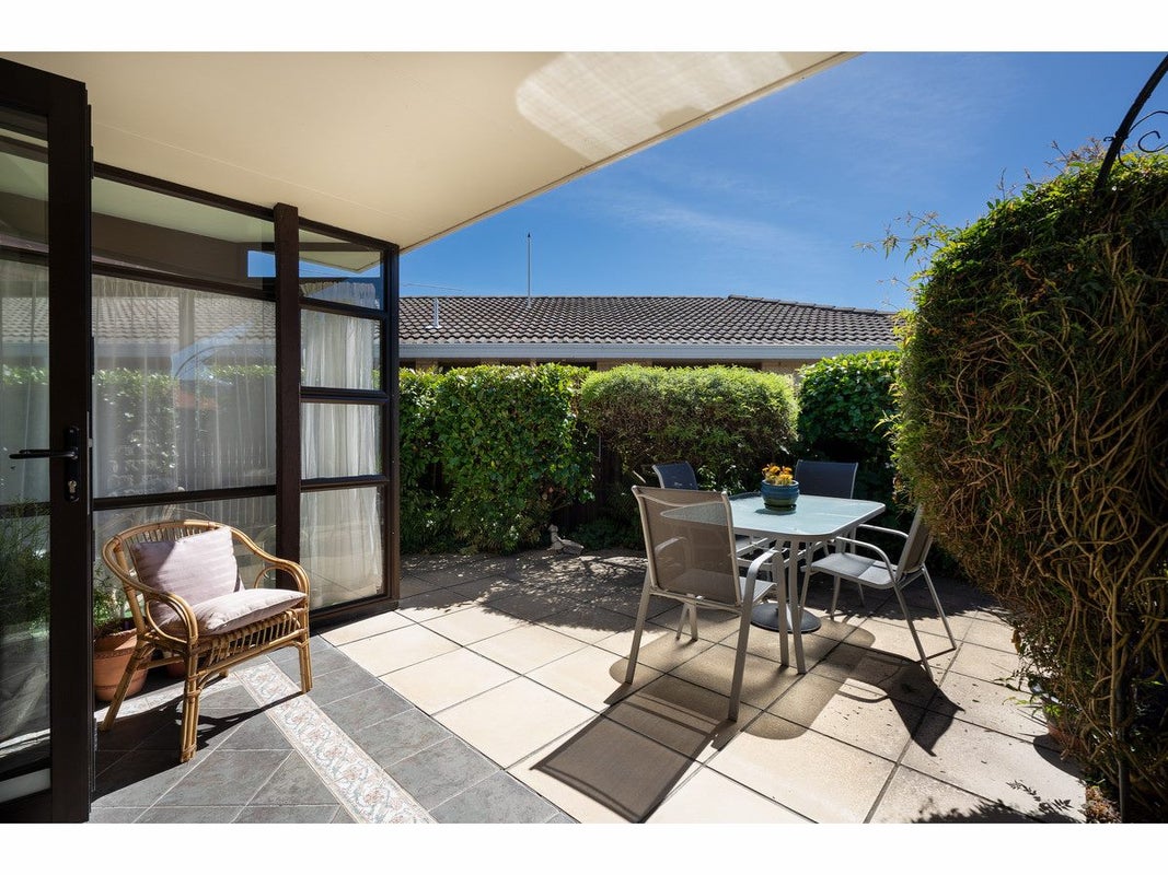 75 Frankleigh Street, Somerfield, Christchurch - Carousel 2
