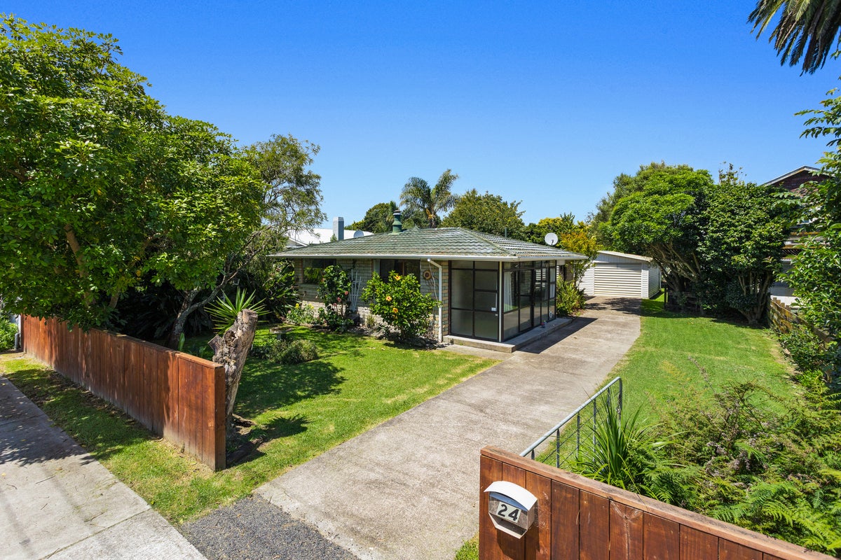24 Ford Street, Opotiki, Opotiki - Carousel 1
