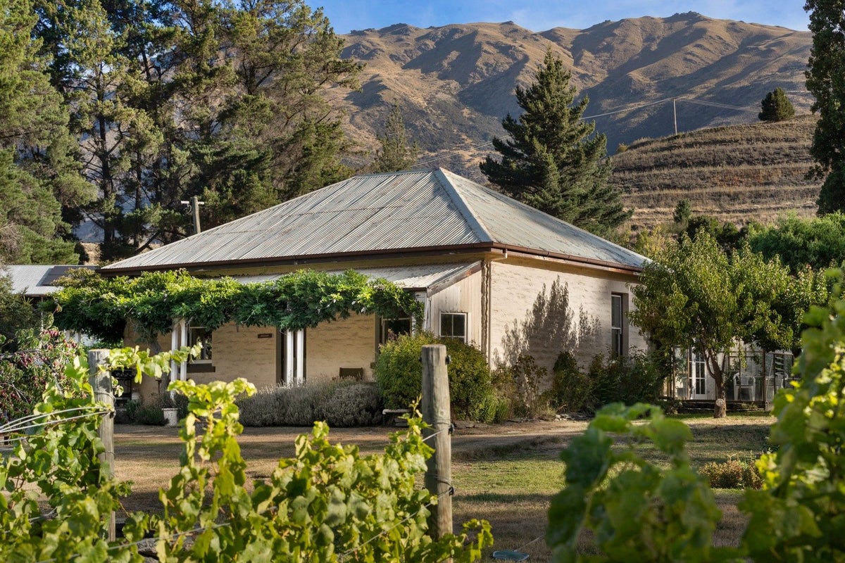 18 Coal Pit Road, Gibbston, Queenstown - Carousel 2