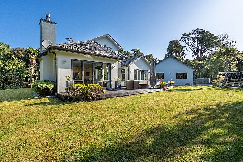 19 Korimako Avenue, Otatara - Carousel 1
