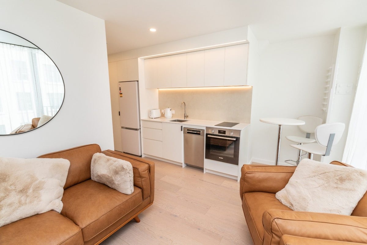 604/10A Alpha Street, Te Aro, Wellington - Carousel 2