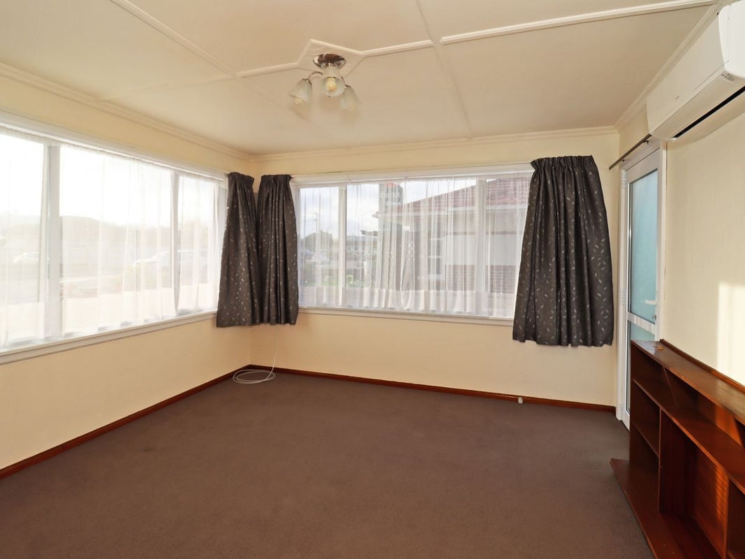 449 Thames Highway, Oamaru North, Oamaru - Carousel 2