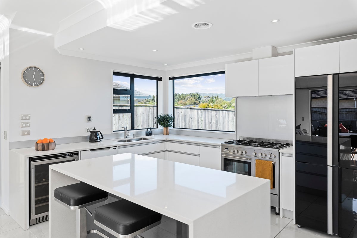 11 Petrel Close, Paraparaumu Beach, Paraparaumu - Carousel 2