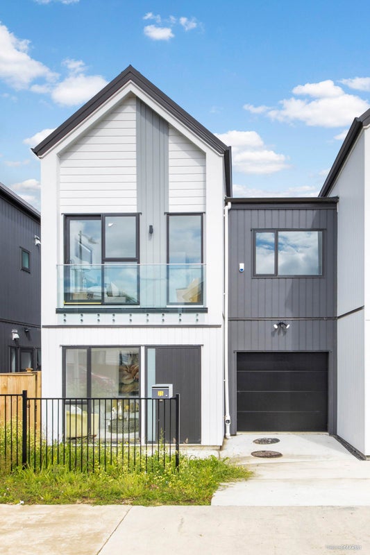 25 Hermitage Street, Flat Bush, Auckland - Carousel 2