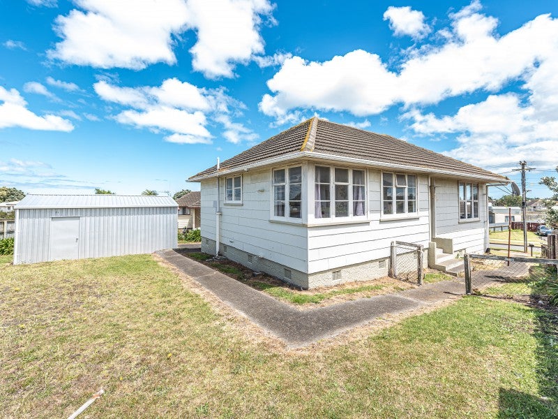 13 Kauri Street, Gonville, Whanganui - Carousel 1
