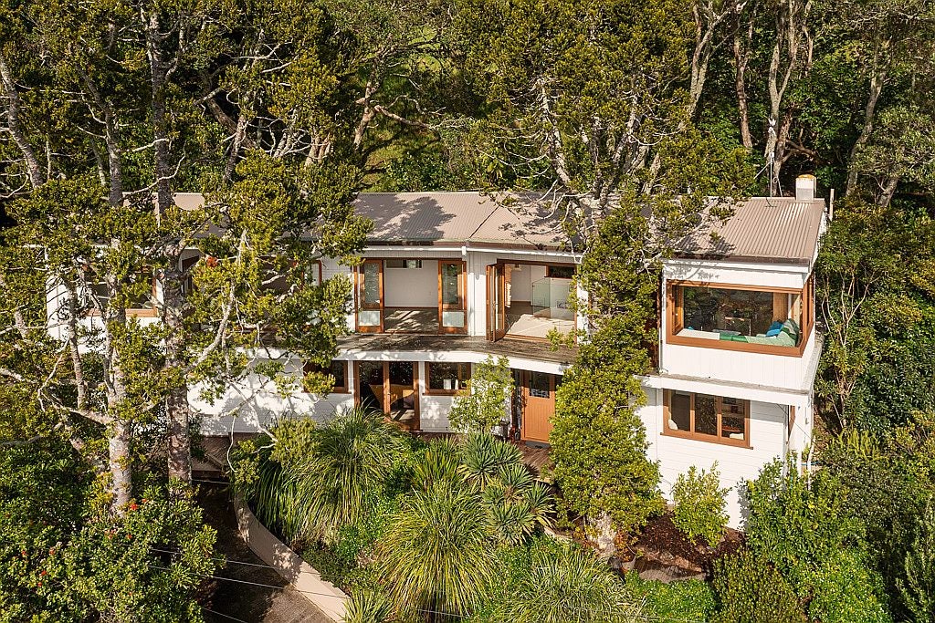 16A Sadgrove Terrace, Mount Albert, Auckland - Carousel 2