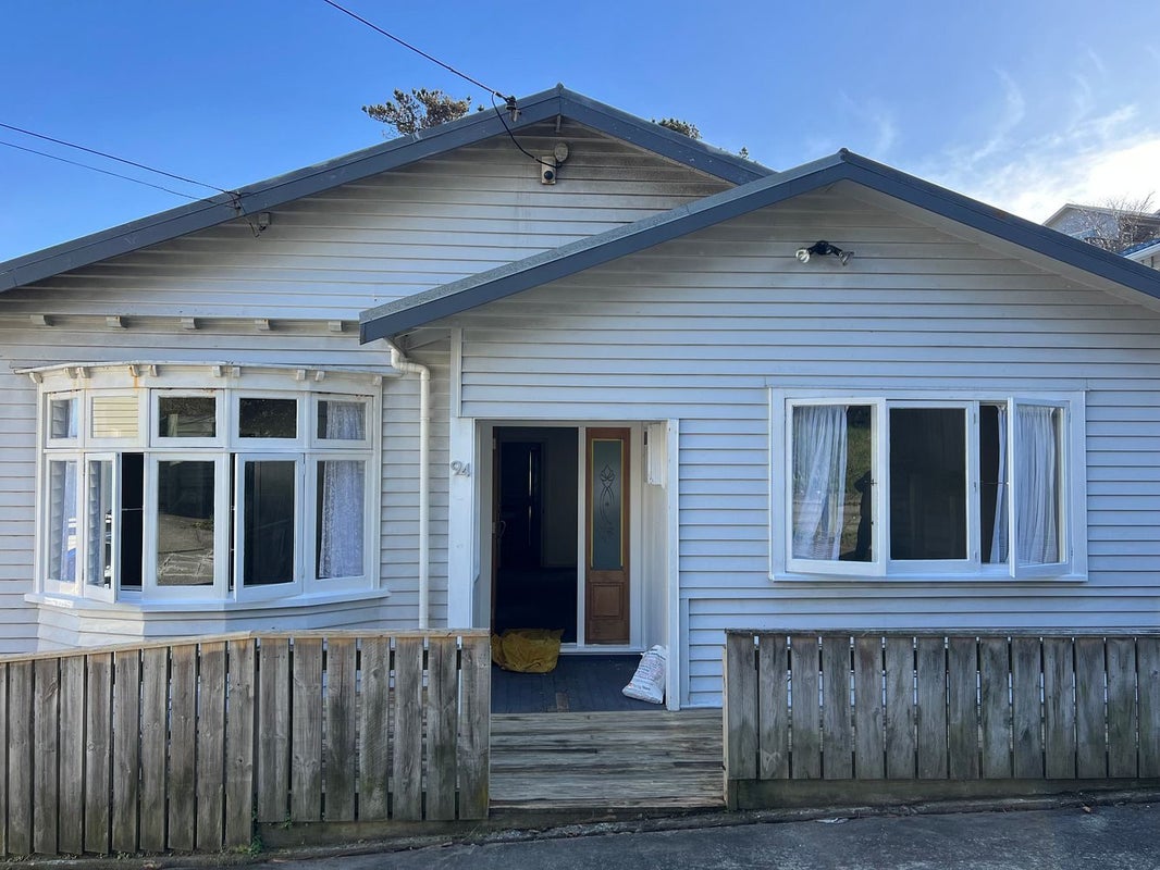 94 Wexford Road, Miramar, Wellington - Carousel 1