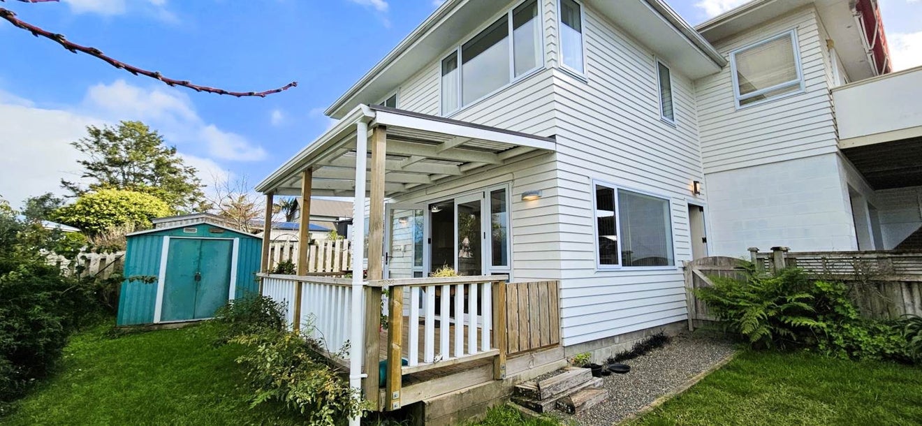 2 David Street, Bayswater, Auckland - Carousel 1