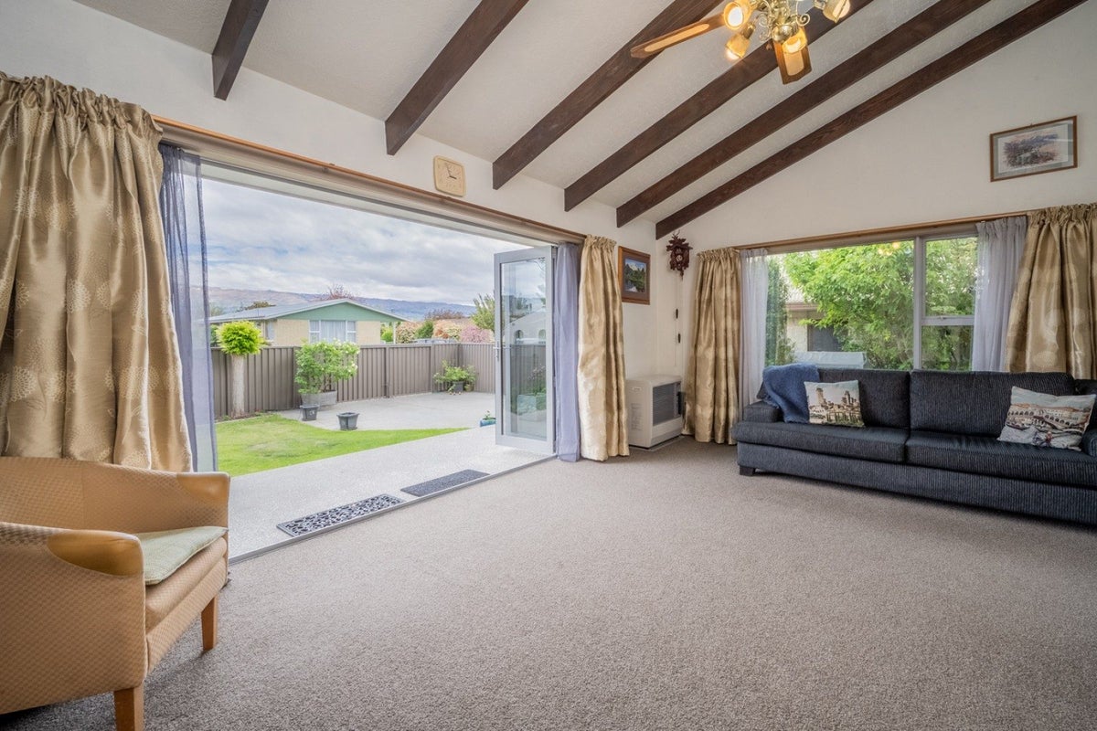 5 Rapuke Street, Alexandra, Alexandra - Carousel 1