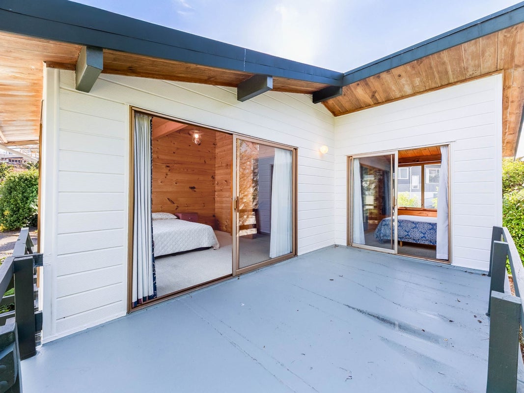 6 Tahi Road, Paraparaumu Beach, Paraparaumu - Carousel 2