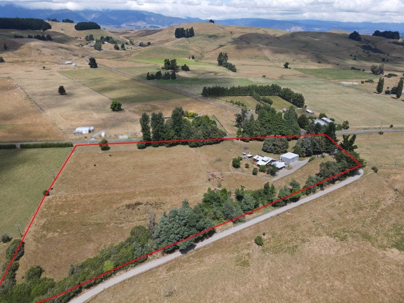 6 Nixs Road, Apiti, Kimbolton - Carousel 2