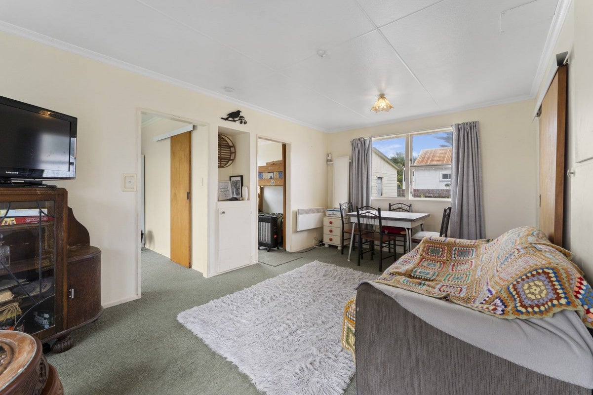 49 Toi Street, Otaki Beach, Otaki - Carousel 2