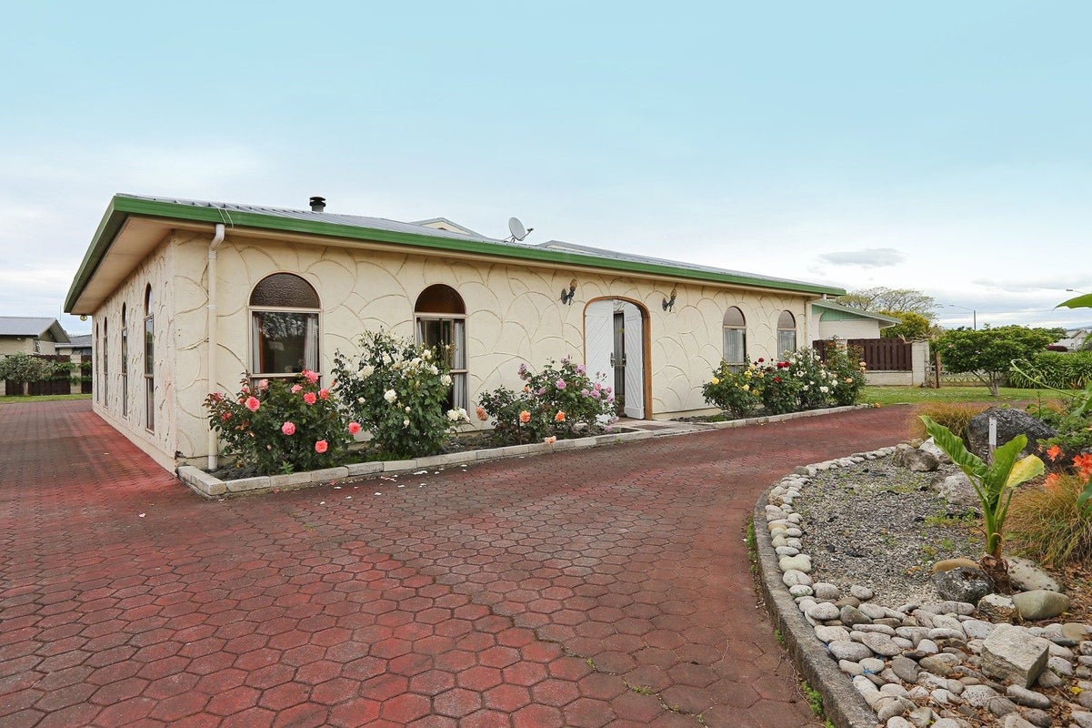 14 Ngaruroro Avenue, Whakatu, Hastings - Carousel 16
