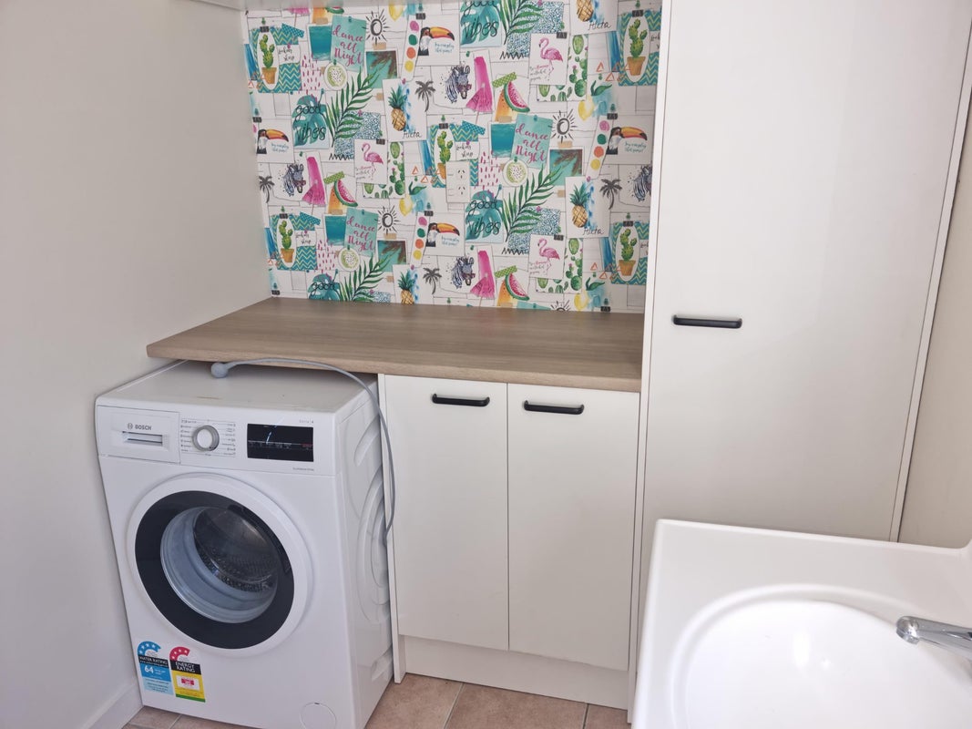 27A Enfield Road, Hospital Hill, Napier - Carousel 11