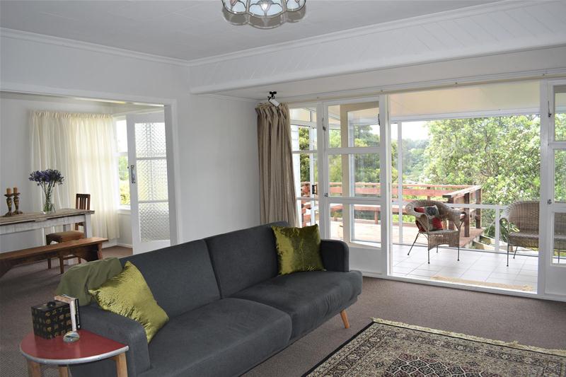 1A Wallace Place, Westown, New Plymouth - Carousel 2