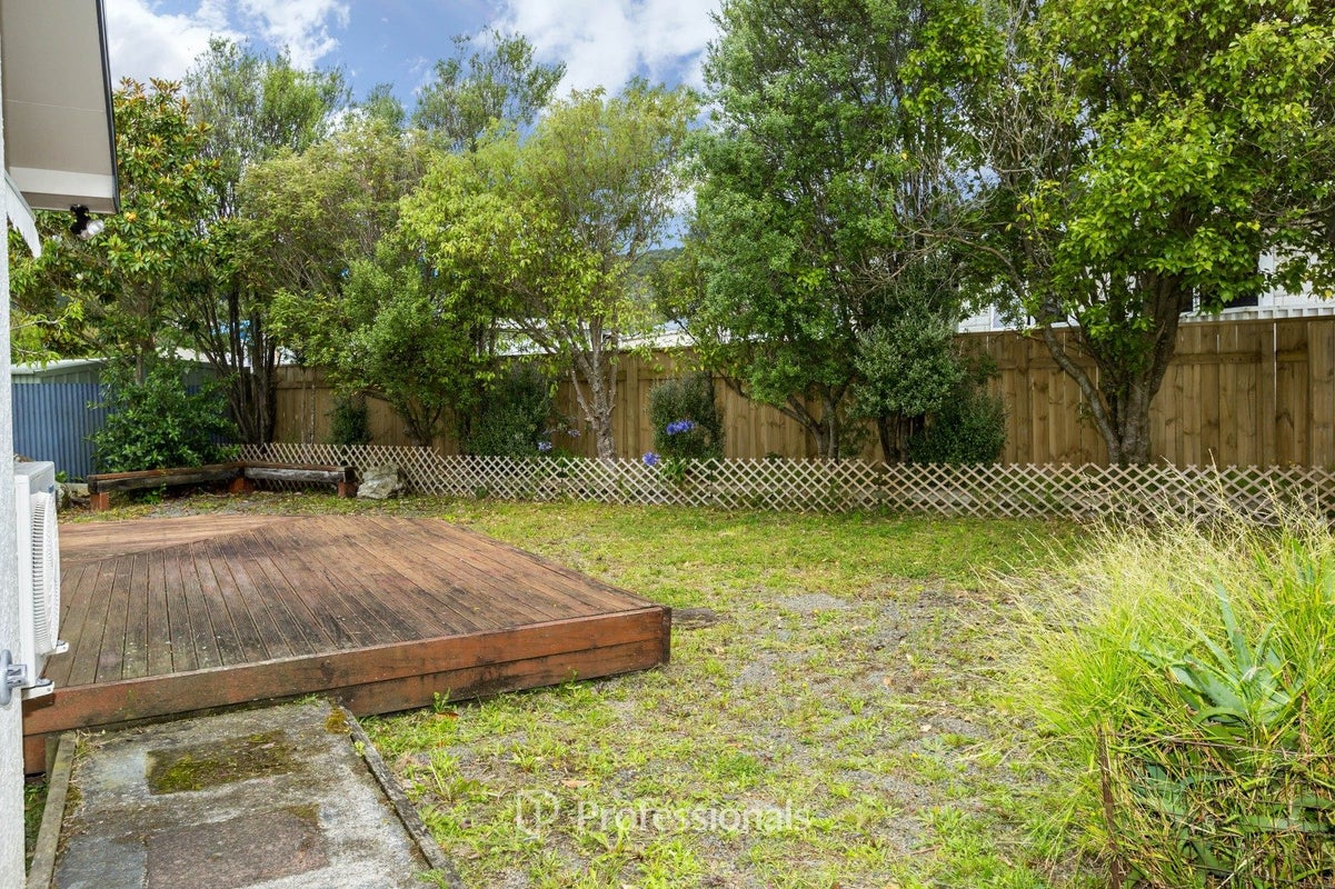 26 Oregon Drive, Maoribank, Upper Hutt - Carousel 16