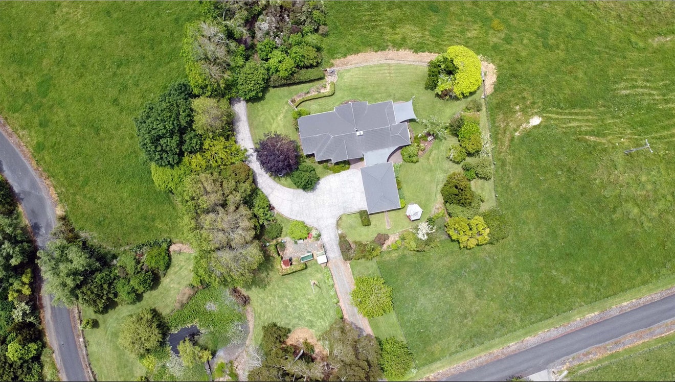 25 Stunnell Road, Whangarei - Carousel 31