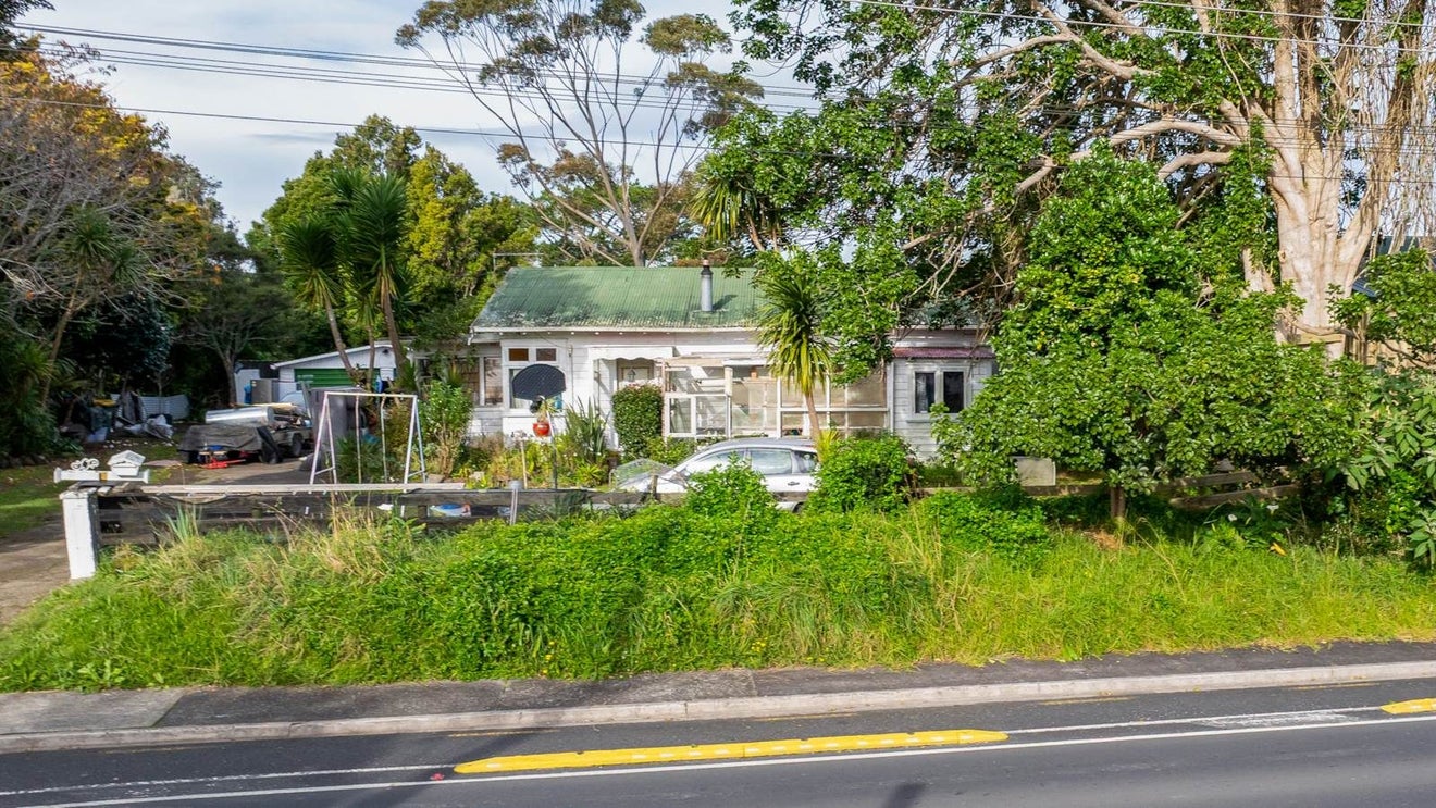 369 Upper Harbour Drive, Greenhithe, North Shore City, Auckland - Carousel 10