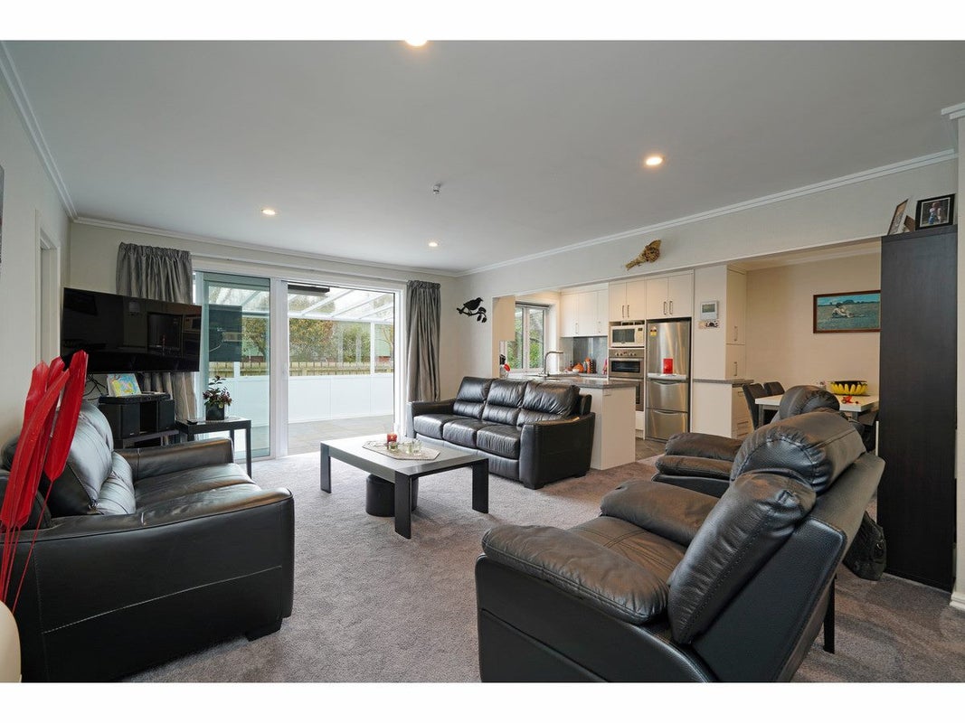 12 Chelmsford Street, Windsor, Invercargill - Carousel 2