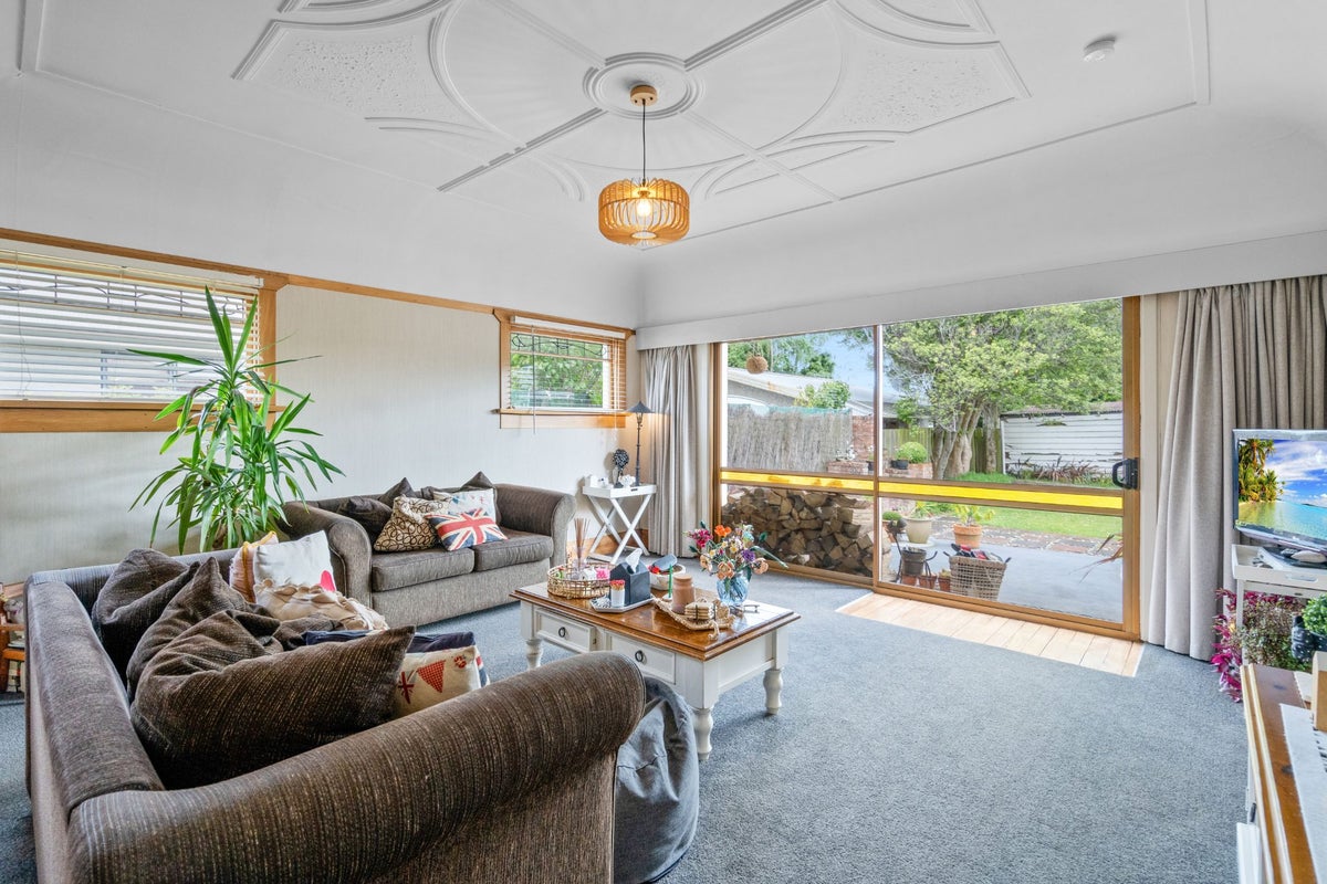 36 Louisa Street, Gladstone, Invercargill - Carousel 2