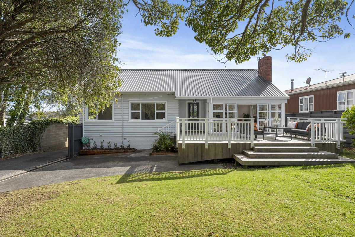 159 Mokoia Road, Birkenhead, Auckland - Carousel 2