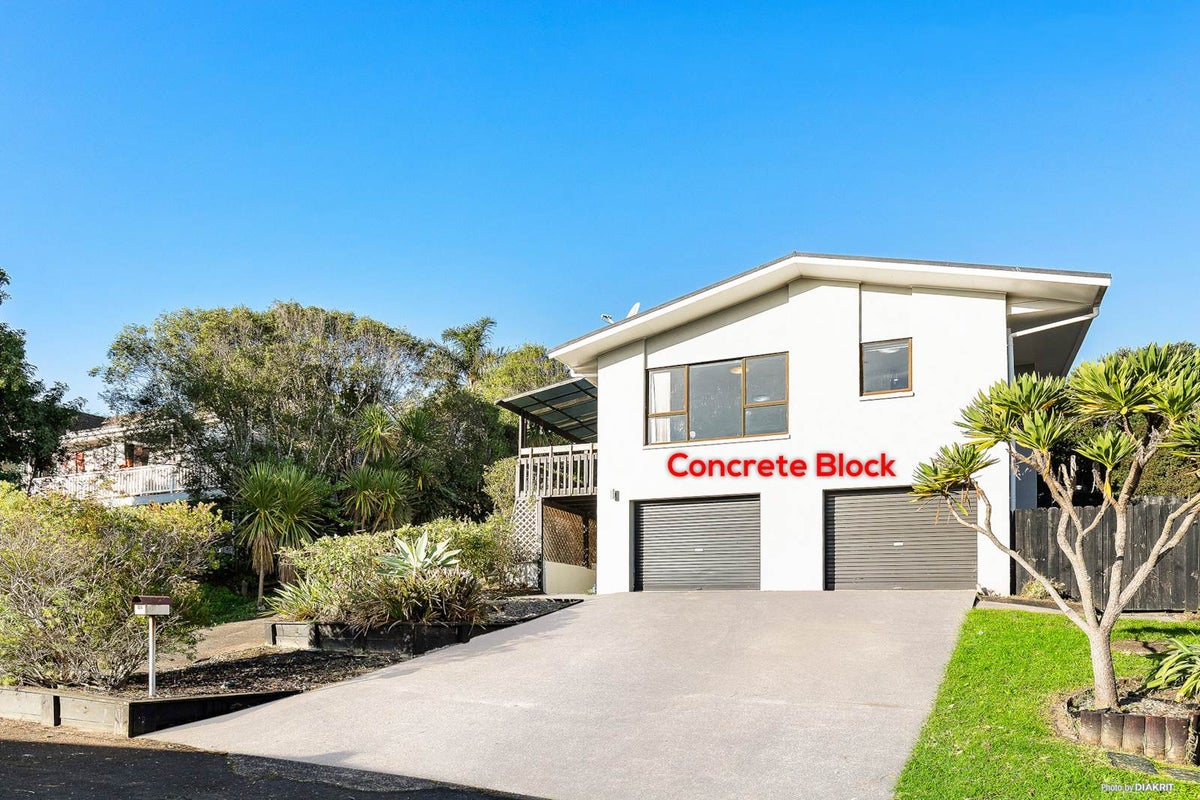 1/12 Fallow Street, Browns Bay, Auckland - Carousel 1